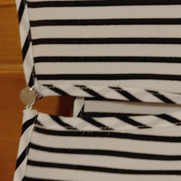 Apt 9 blouse Size medium - Picture 5 of 5